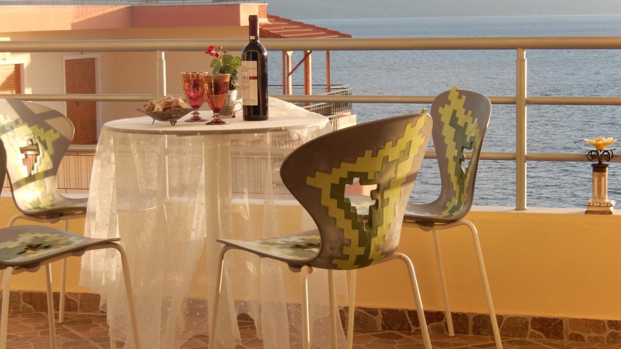 Jelena'S Luxury Apartments Sarande Luaran gambar